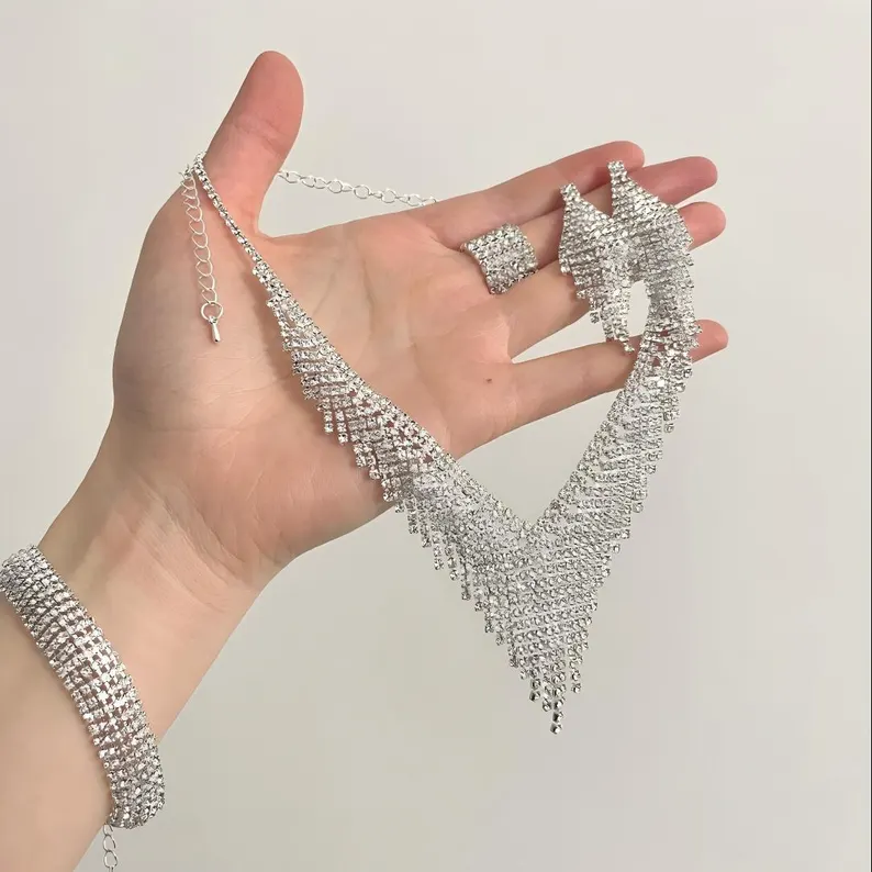 Luxury Jewelry Set - 4 Pieces